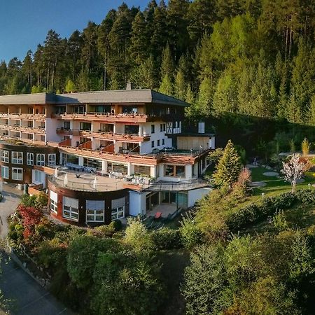 Wellnesshotel Sonnenhalde Tonbach Baiersbronn Exterior foto